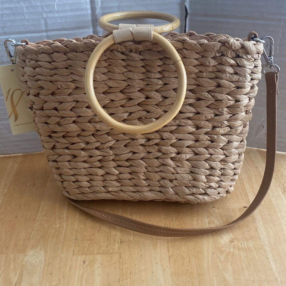 Collection XIIX Tan Woven Crossbody Bag with Shell Details - Picture 3 of 10